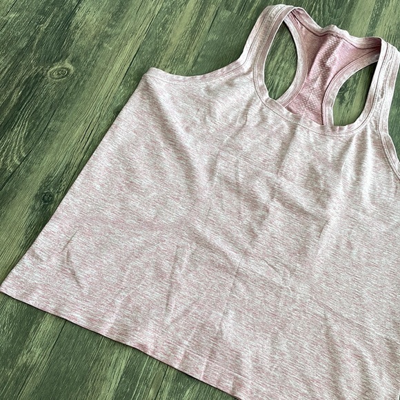 NWOT Lululemon Swiftly Tech Racerback - Race Length - Picture 4 of 6